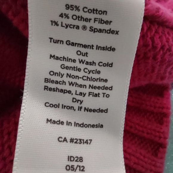 TALBOTS FUCHSIA HOT PINK SPLIT COLLAR BUCKLE DETAIL PULLOVER WOMEN'S SIZE M - Picture 9 of 9